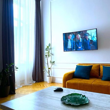 Art Hotel Tabidze 트빌리시 외부 사진