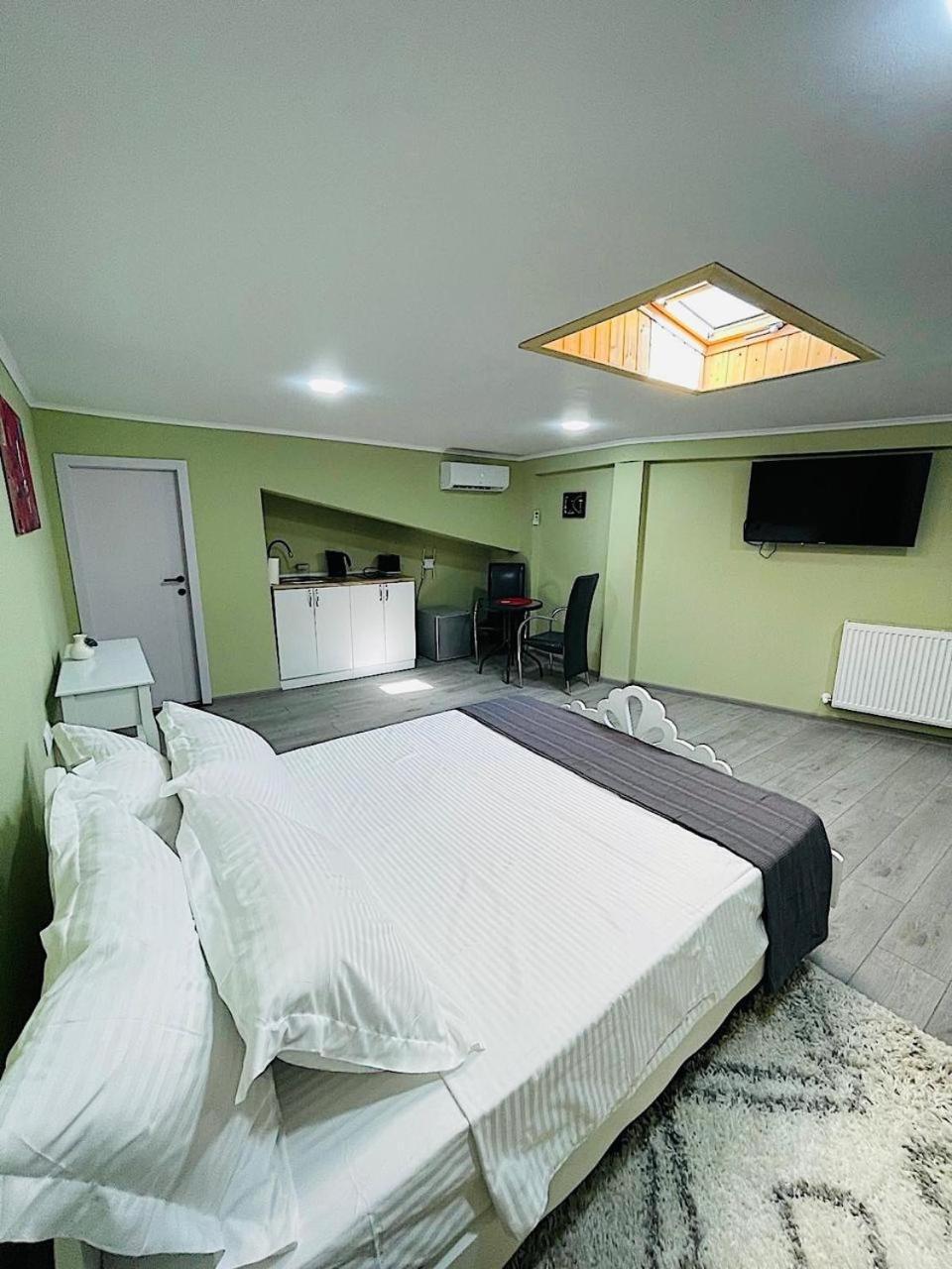 Art Hotel Tabidze 트빌리시 외부 사진